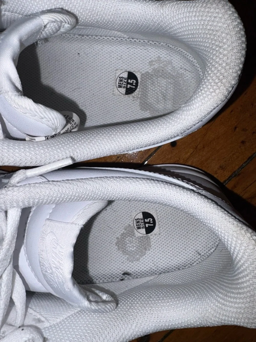 Air Force 1’s - Picture 2 of 4